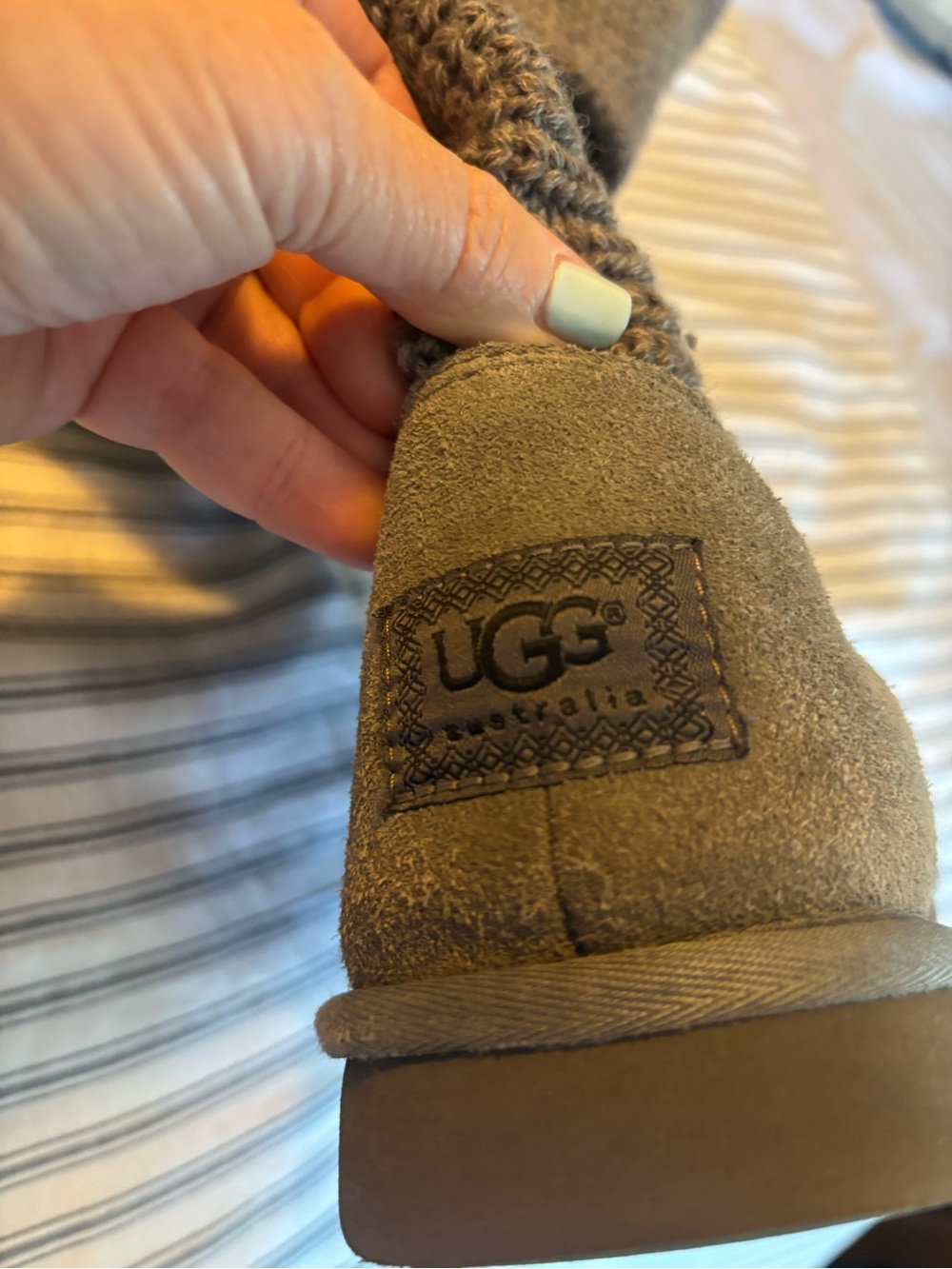 UGG Short Suede Ankle Boot - Chestnut Brown